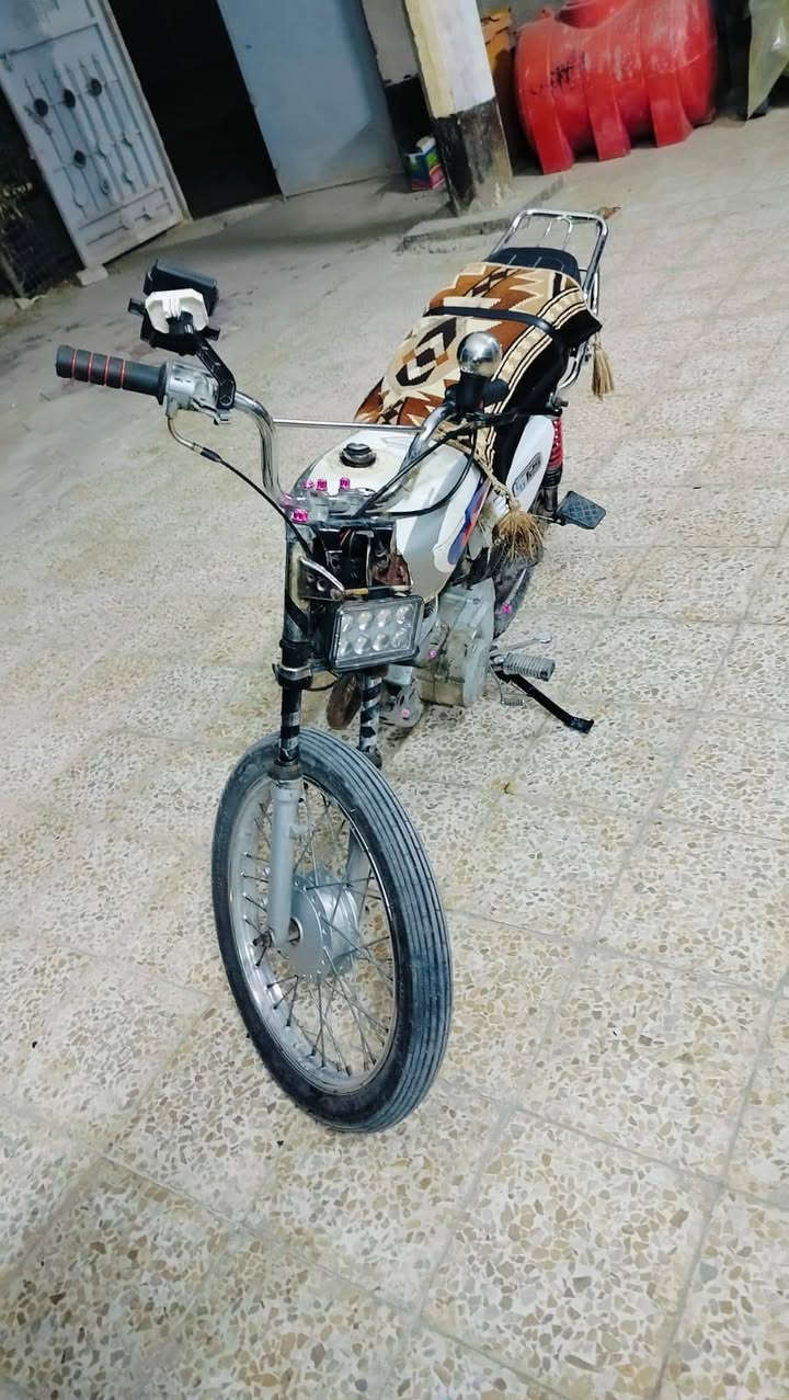 السلام عليكم دراجه للبيع الدراجه اي نقص مابيه كلة جديد قيم واخذ


**إذا كنت صاحب هذا الإعلان وتريد حذفه لأي سبب، رجاءا أرسل رسالة إلى الدعم الفني**