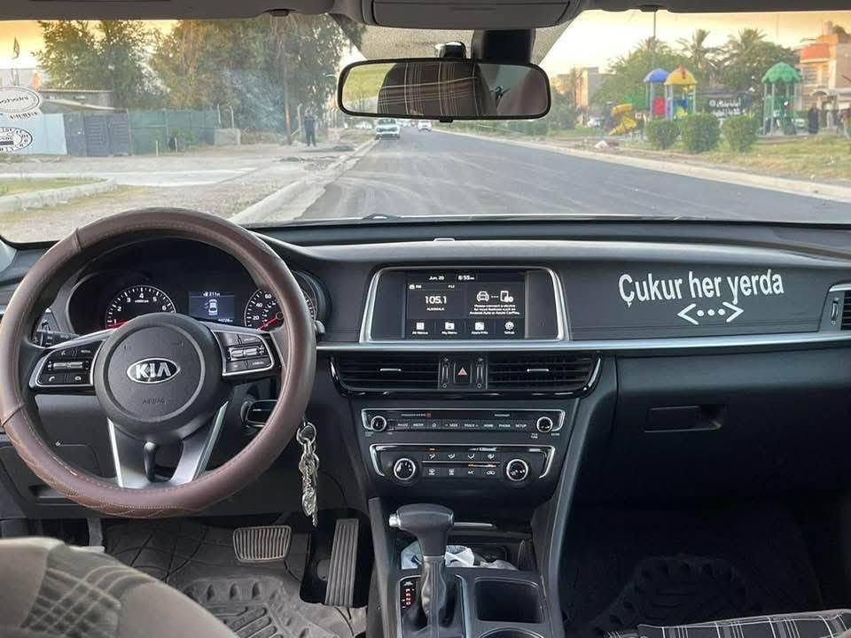 السلام عليكم …
للبيع فقط …
كيا اوبتيما 
وارد امريكي 
موديل 2019
ضرر جدا بسيط .. صور الحادث موجوده بالمنشور 
رقم اربيل  
ماشية 60 مايل 
مكينه 2400
*رادار امامي 
*توقف ذاتي  
*تحكمات ستيرن 
*نظام اي بي اس 
*شاشه كار بلي دعم واي فاي

صور الحادث مرفق 
السيارة نظيفة كلش  

مكاني : بغداد / شارع فلسطين

السعر  : 138 وبيها مجال بسيط

للاستفسار:
وتساب  ***********
