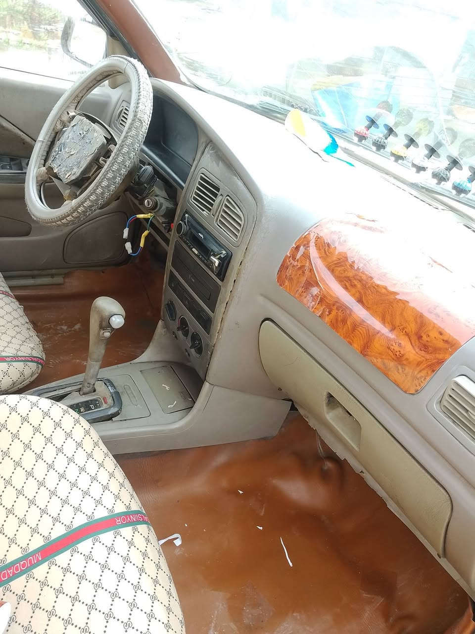 السلام عليكم شيري موديل 2009 كير مكينه محور ياباني اوتماتيك كير بي خلل رقم بغداد هيئه غرامات  مصفره شرط التحويل صدر نضيف داخله نضيف مكاني بغداد الحسينيه الراشديه رقم الهاتف *********** 
السعر 21وبيها مجال
