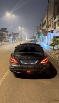 CLS ٢٠١٣ • V8 توين تيربو • مقعد VIP