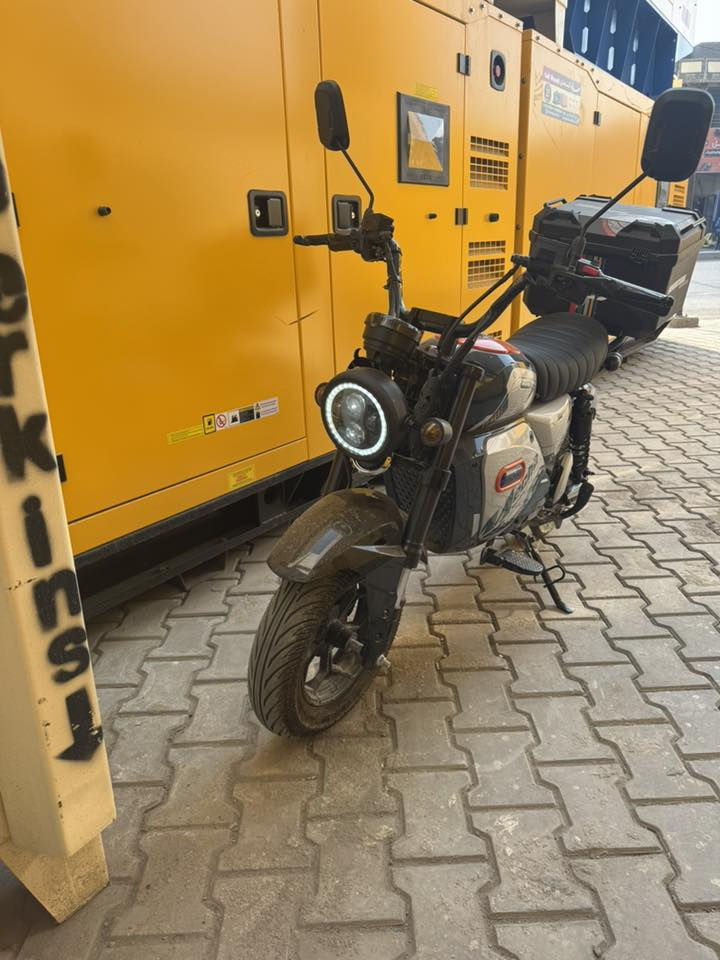 السلام عليكم ورحمة الله وبركاته
للبيع أستخدام أسبوعين فقط 
السعر مليون و٢٠٠ ألف 
اللي يشوفها غالية والله العظيم مشتريها بمليون و٤٢٥ الف وبعدها لوك 
التفاصيل بالڤيديو 
***********
***********
