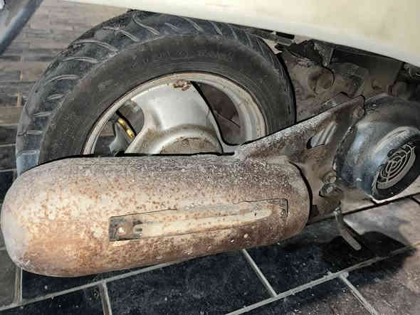 السلام عليكم كلاسك نثيه سرعه 60 مكينه مكفوله اكسل مكفول مكينه متسمع سوتها سلف هندر كهربائيات كلها شغاله اشاير كلها شغاله تايرات جدد استان شغال  ابريكات بلمكان لايت عالي ناصي  رايدها ب250وبيها مجال قليل  مكاني باب معظم رقمي ***********
