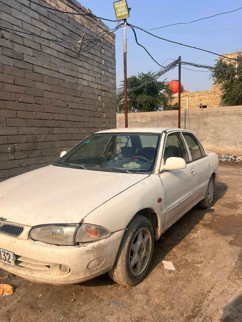 سيارة برتون مديل سيارة شغاله لبيع 2000
سعر 30
رقم ذي قار ماكني  الناصريه 
***********
