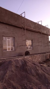 متوفر كادر لبخ سمنت وكادر سيراميك للتواصل ٠٧٧٨٢١١٧٣٠١