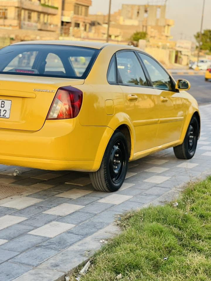 السلام عليكم
وبترا موديل 2011 شركة لعامة 
رقم بغداد نكليزي وتحويل مباشر 
هزه وسنوية ورقم جدد مكينه وكير كفاله وجدد تبريد ثلج تخم تاير ترايك وين متريد دوشمة ارضية وسقف 
سنتر لك شغال شاشه وكامره 
كير وتو سيارة بيهة جاملغ امامي بدل
وصبغ عام السعر 64 وبيهة مجال بسيط للشراي 
عنواني بغداد 
***********
وبي وتساب
