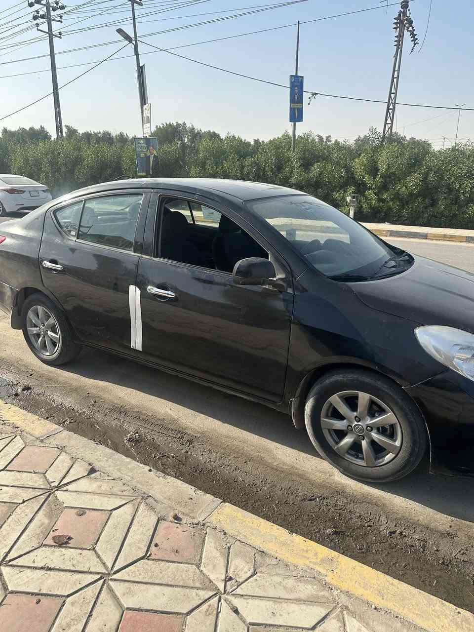 فيرسا موديل 2012
السعر 70
السياره باسمي تحويل ثاني يوم 
السياره داخله هزه السنويه لل28
جاهزه وكامله 
رقمها كربلاء إنكليزي 
عنوان الكوفه 

للاتصال ***********
