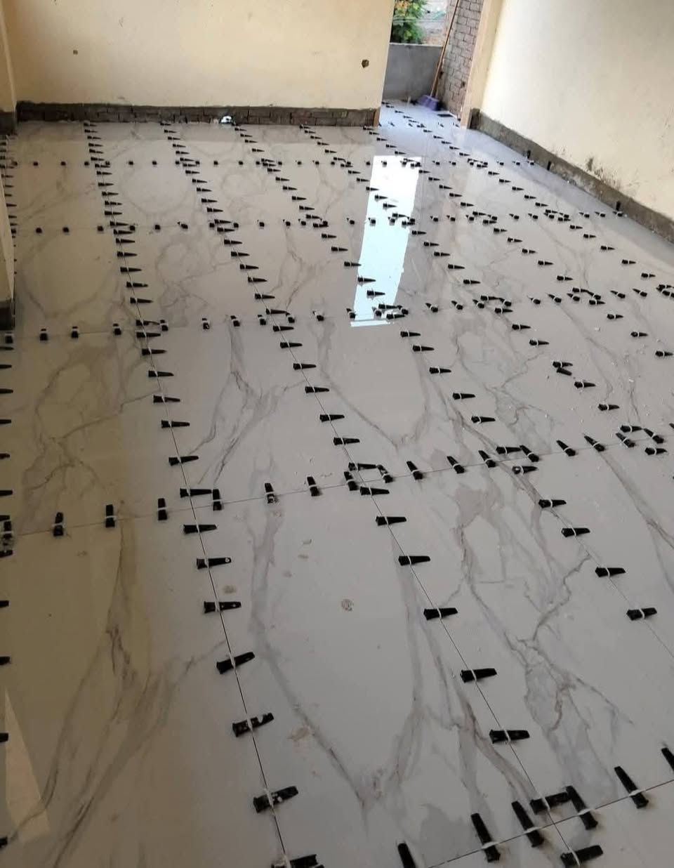 كادر سيراميك مصرى درجة اولى تسليم مهندس اجود متانه ب المواد والعمل ليزر ***********
