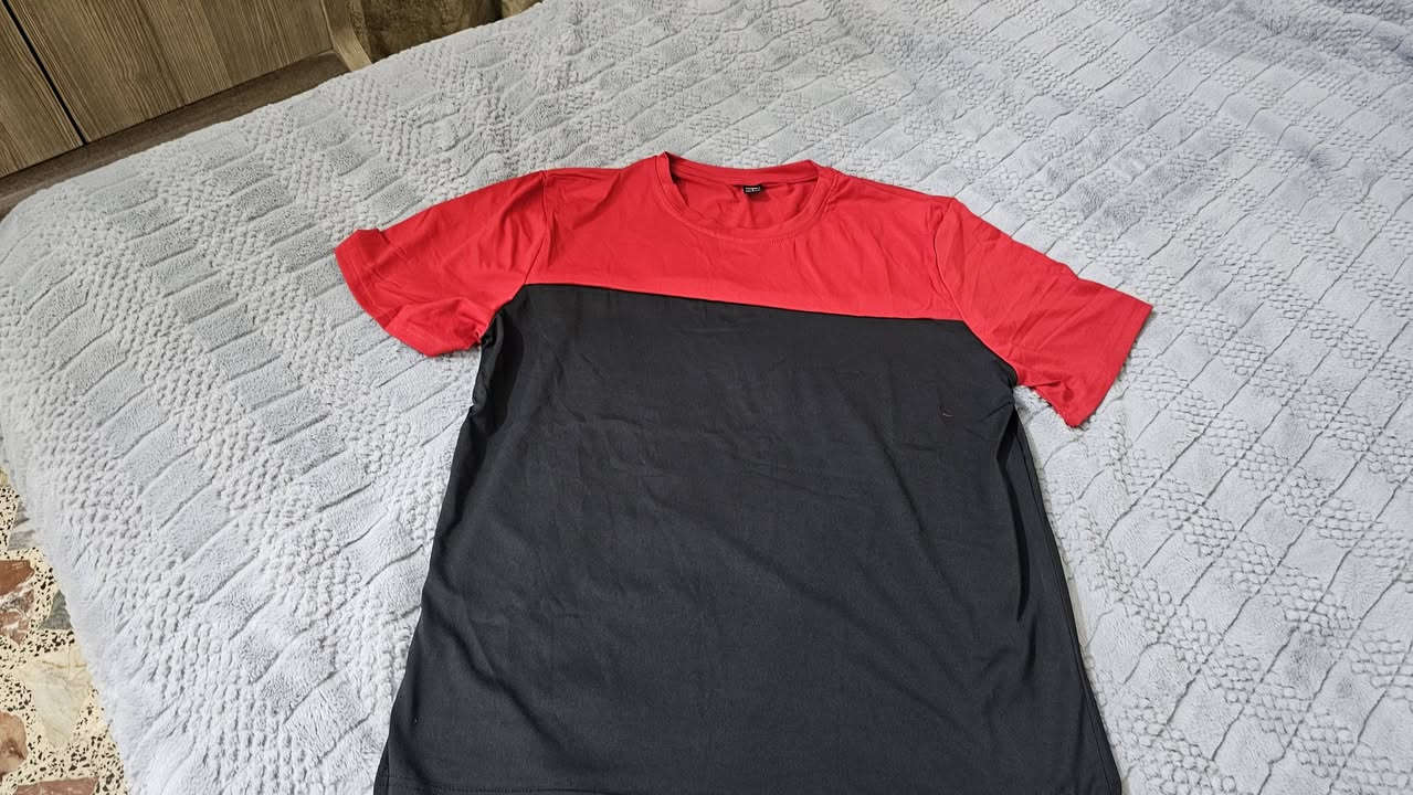 ملابس بجايم قمصان وتشيرتات،كلشي متوفر جديد القطعه على خمسه
الفحص امام المندوب اذا مو نفسه المطلوب مرجوع 
توصيل كل محافظات العراق خمسه 
وكل مناطق خمسه 
اخذ سكرين للقطعه ويجيك الرد


**إذا كنت صاحب هذا الإعلان وتريد حذفه لأي سبب، رجاءا أرسل رسالة إلى الدعم الفني**