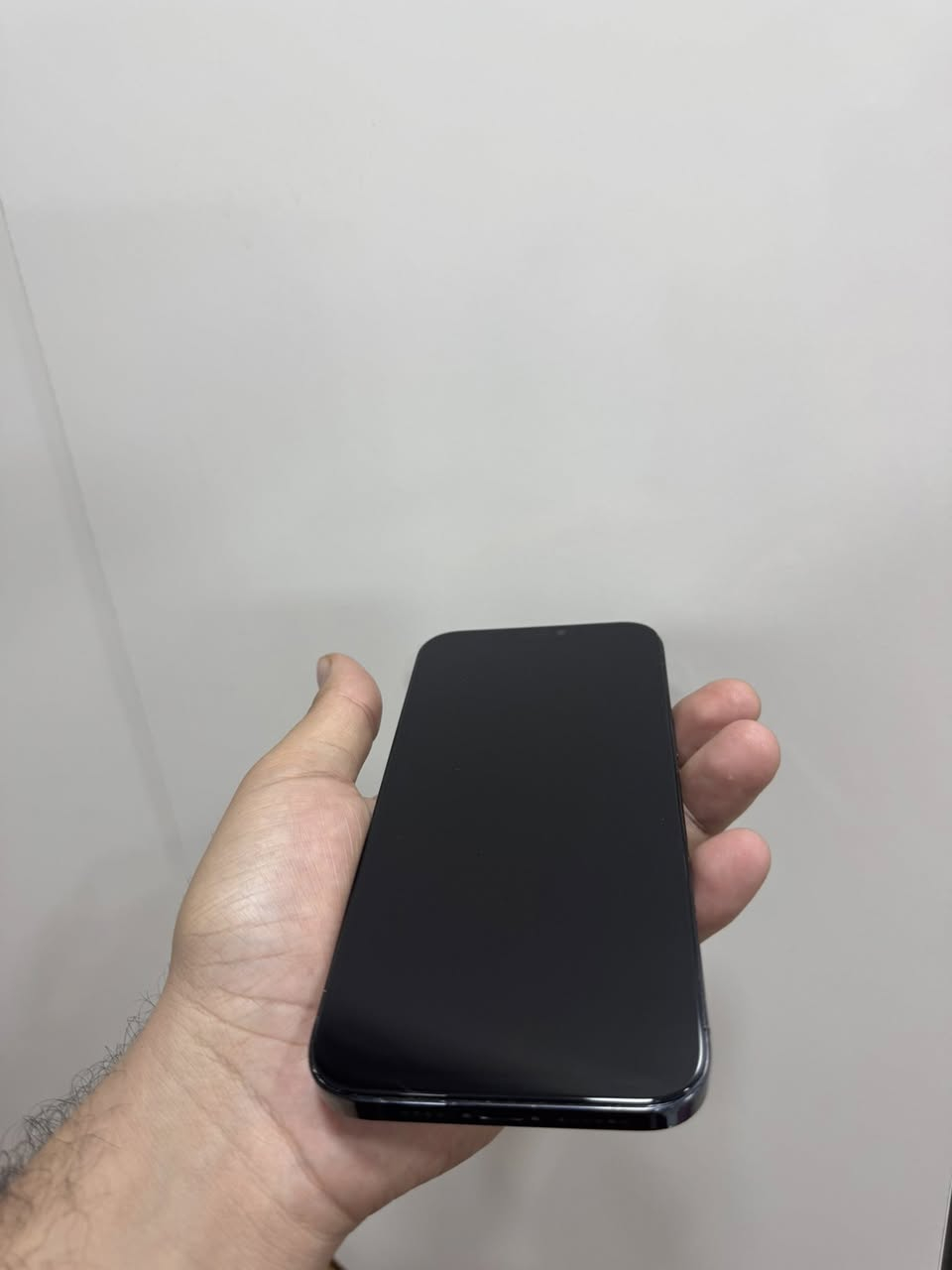 📱 iPhone 12 Pro Max للبيع
الحالة: نظافة 100%
السعة: 256GB
النسخة: شرق أوسط
الجهاز جديد جداً
الجهاز مفحوص ويعمل بكفاءة عالية 
الضمان: يوم كامل
📦 يوجد توصيل داخل بغداد / الكرخ

📍 العنوان: بغداد – البياع
📞 رقم الهاتف / واتساب:***********
اسعر 425
