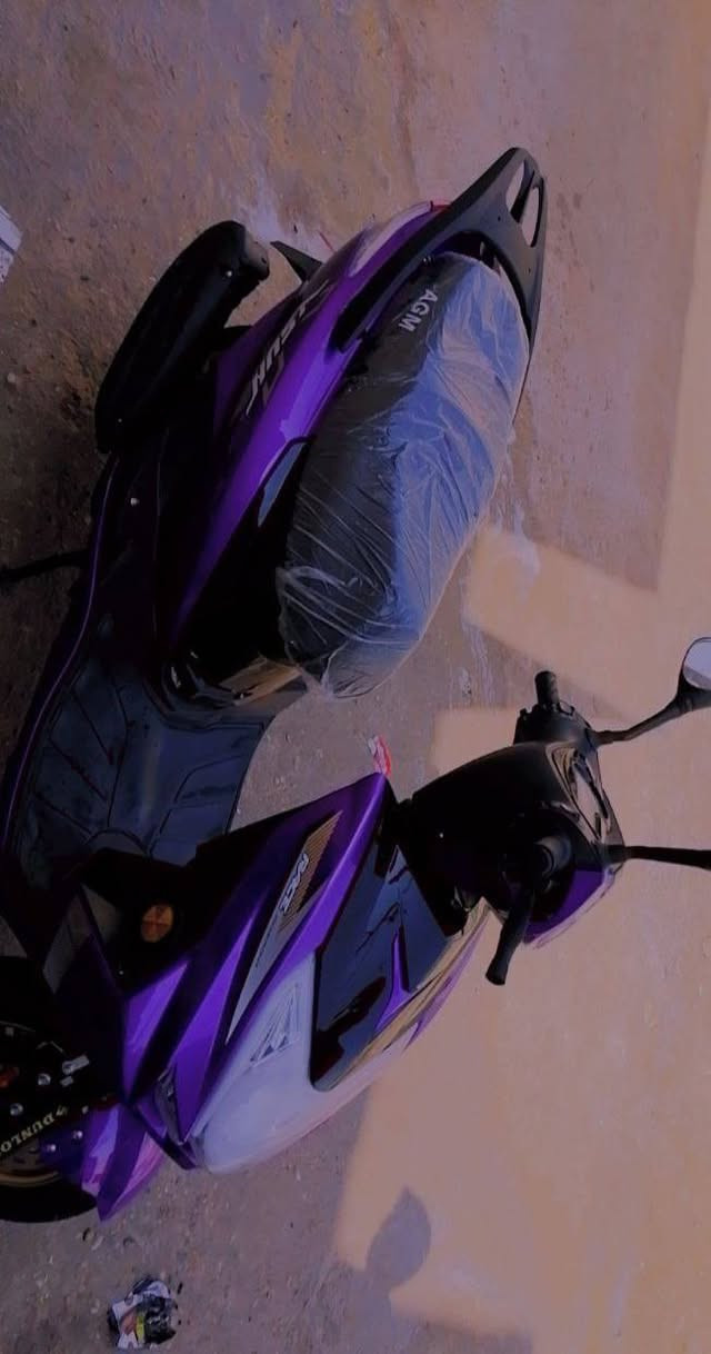 السلام عليكم أخوتي سكنس للبيع دراجه تخبلل كامله مكمله مال جنااي سعرهه 5500 وبيهه لللطيبن للتواصل ***********
