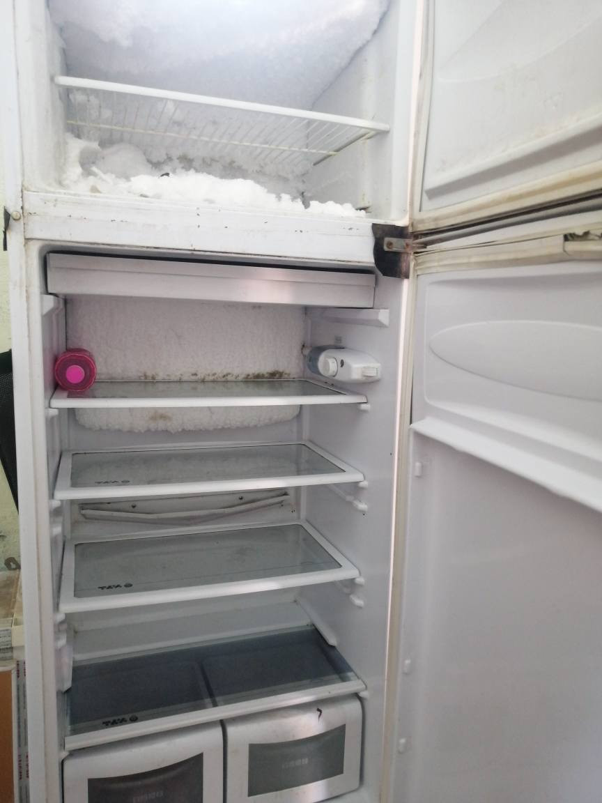 السلام عليكم غراض بيت  مستعملة للبيع كلهن سوة اليريدهن  بيش يفيدنة يجي ياخذهن


**إذا كنت صاحب هذا الإعلان وتريد حذفه لأي سبب، رجاءا أرسل رسالة إلى الدعم الفني**