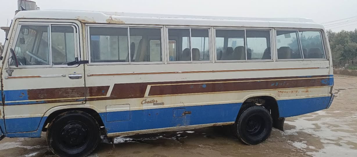 السلام عليكم كوستر 82بلادي محرك كير اكسن شرط سنويه ساقطه 2018
شرط الوكالة والتحويل عليها هيئة 241الف ومرور 100الف
السعر 4قفل
***********
***********
الخاص مفتوح
