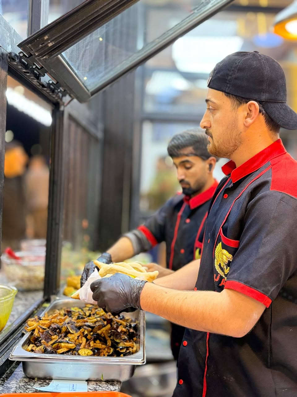 مطعم نيو بحلته الجديدة 
العنوان بيجي الشارع العام تقاطع السوق 
جميع انواع الاكلات  الغربية والشرقية 

المطعم مفتوح على مدار ٢٤ ساعة


**إذا كنت صاحب هذا الإعلان وتريد حذفه لأي سبب، رجاءا أرسل رسالة إلى الدعم الفني**