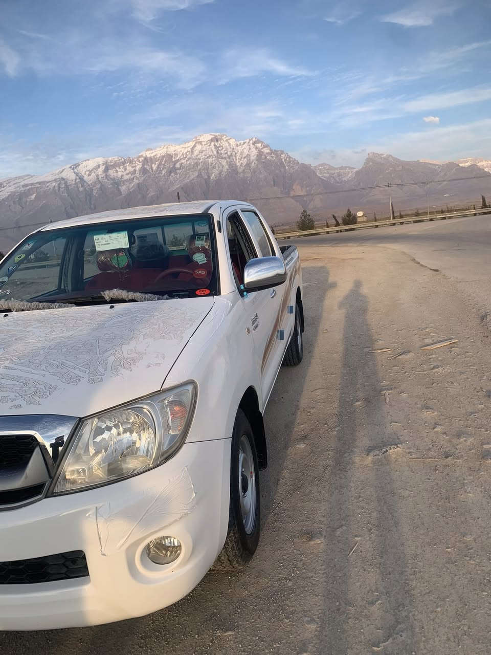 سه ره تا به نا وي خوا ي گه و ره پيكاب مه رزي مو ديل٢٠١١ بو فرو شتن به شه رتي گيرو مه كينه نه كرا وه ته وه ته قه و ره قه ي به شه رت سه نه وي  نو ييه چوا رتا يه ي تا زه ن دو سه و په نجا مه سره في نيه له سه ر وه حزي بيلا دي ما وه ته وه له ز گه ي بيلا دي پيوه ما وه كا مل جوا ن كا ري بو كرا وه بو سحر ته له فو ن بكه بو ره قه مه***********
