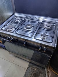 طباخ كريازي  مستعمل شغال السعر ١٥٠ الف بغداد البنوك للتواصل ٠٧٧٠٠٢٧٠٥٥...