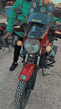 دراجه TVSمديل 23 دراجه جديده ممعنه الكلمه وبيه هوايه شغلات اوراق ماشي ...