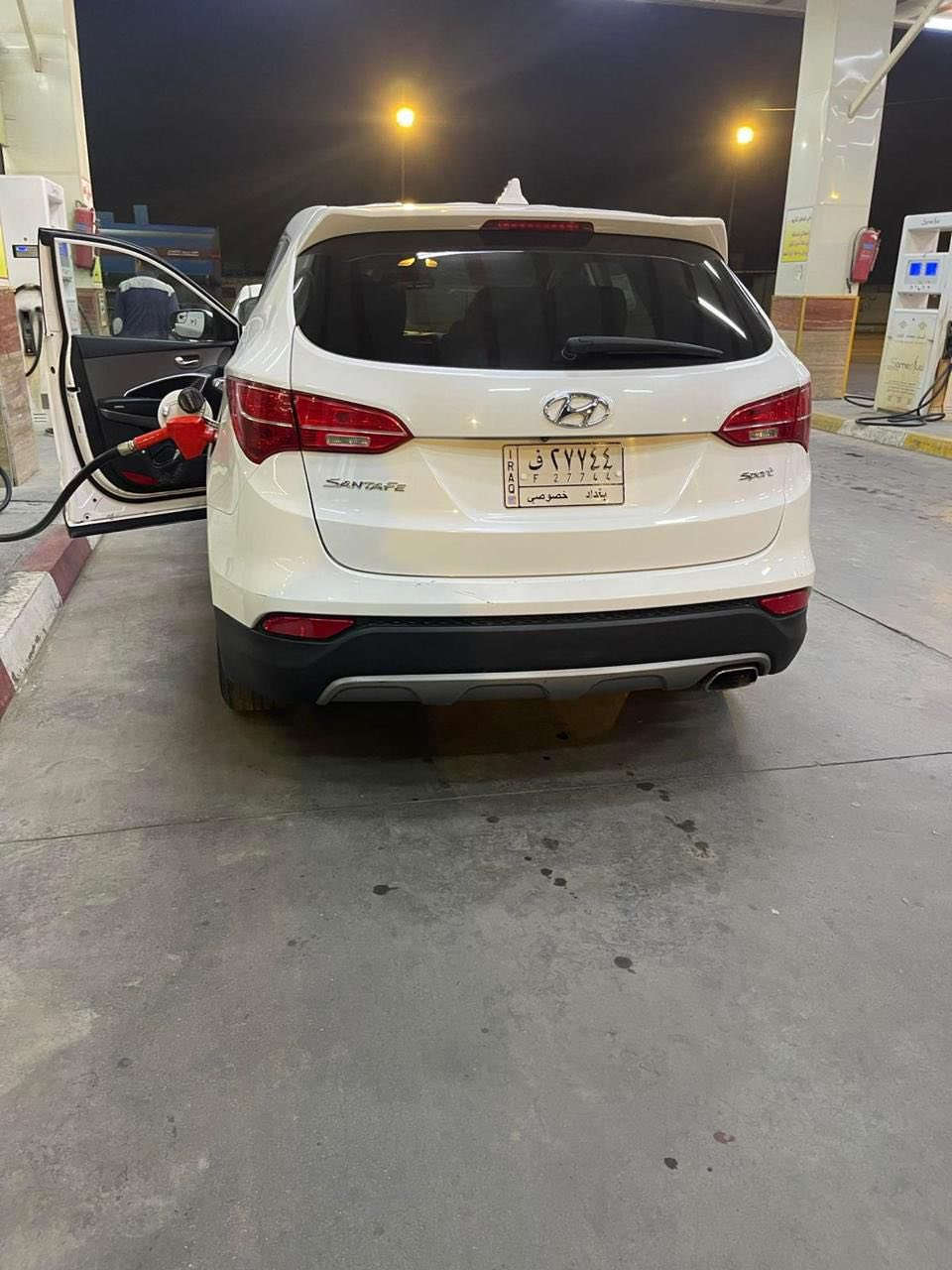 سنتافي 2016 لون ابيض رقم بغداد 
سبورت وارد امريكي محرك 4 سلندر مبدل جديد لاتنقيص ولا تبخير ضرر جاملغ ايسر فقط بيها تكحيلات بارد 
سياره نضيه ماشيه ١٠٧ ميل 
عنوانها الانبار حديثه
نقد واقساط
الاتصال ***********
