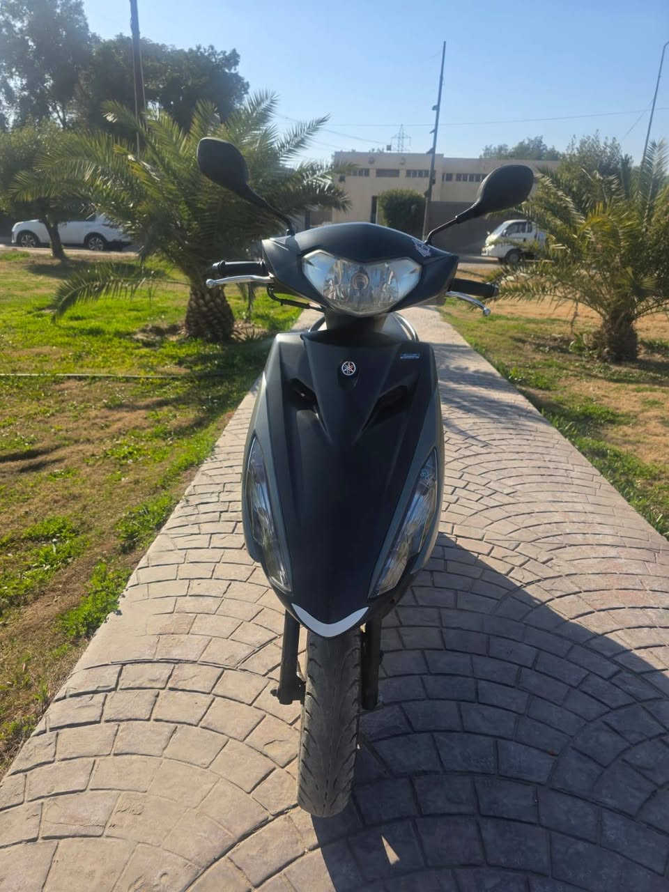 سلام عليكم حبايب دراجه اكزز البيع الله شاهد تقريبا صار شهر او اقل نزلتهه رمبه كفاله من التاير التاير كفاله حتا من الزلق الله شاهد بلجيس  مكينه كفرات كل كفاله بكاني بغداد غزاليه اي ستفسار عل رقم *********** السعر 9ونص وبيهه مجال
