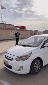 اكسنت  2013 السياره حادثها بيها 3 قطع وبيها باردات ابيع حزام  سياره اكفل شواصيها وقماره وتكم ولغود وحوض تبريد شغال تايرات جديده رقمها مثنى مشروع وطني سنويه صاقطه هاي السنة صالها ١٥ يوم راعيها نجف سياره حدادية 50% سياره سعرها 86وبيها مجال قليل مكانها نجف حي السلام 
***********
