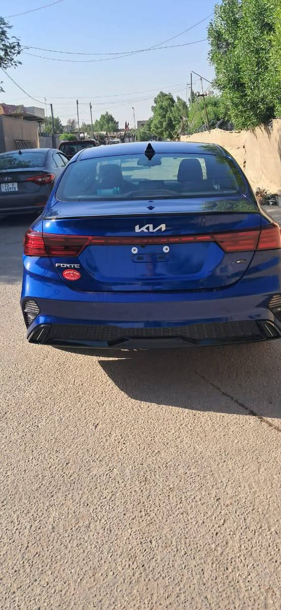 كيا فورتي 2024 Gt Lin فول عدى الفتحة ماشية ١١ ألف مرقمة بغداد بدون تبديل صور الحادث مرفقة للاستفسار ***********
