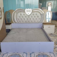 عروض خاصة • غرفة نوم • أثاث خشبي
