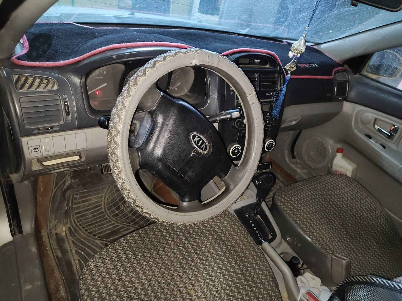 السلام عليكم
اسبكترى للبيع 

محرك 2000

كير ومكينه مكفولات تخم داير جديد حداديه

كهربائيات تبريد كله شغال سياره جاهزه

العنوان ديالى خالص ناحية السلام 

واتساب ***********
سعر 70 وبيها مجال
