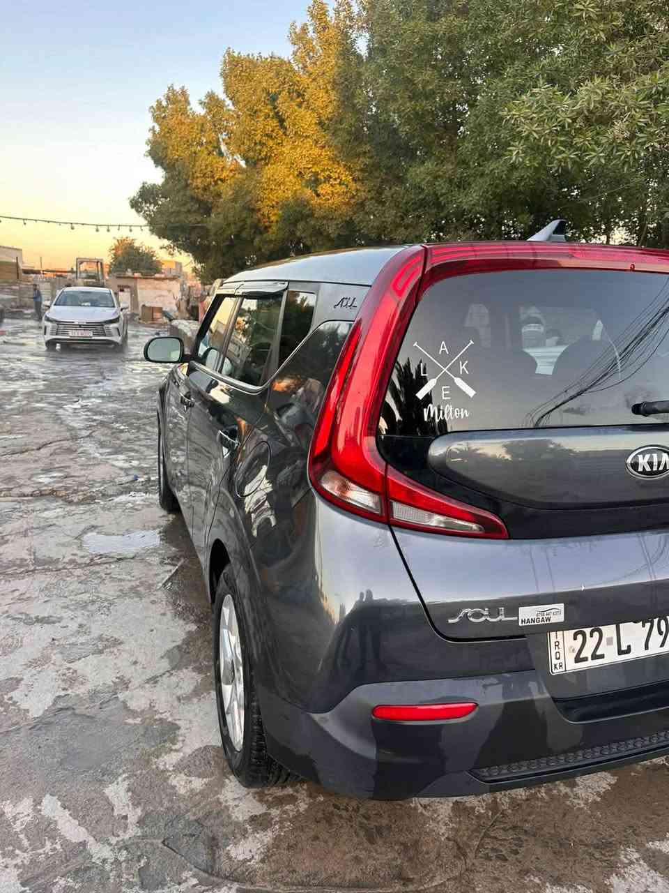 السلام عليكم
كيا سول 2020 
مكينة 2000 DOSH
المسافة المقطوعة 70.000الف كيلو 
حادث جاملغ امامي وبنيد ايرباك الدركة طاك وصور الحادث مرفقه بالمنشور 
مواصفات 
تحكم ستيرن_رادار امامي وخلفي_كاميرا خلفية__ابل كار بلي
رقم اربيل جديد سياره حلوه جديده
سعر 137$ بي مجال 
***********
