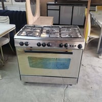 تباخ ٥ عيون • ٤ عدد • نظيف