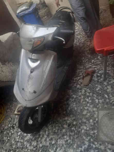 سلام عليكم درجة لبيع ماكس سلف وهندر تخام تايار جديد سعر 230 مكاني بغداد مدينة الصدر رقم الهاتف ***********
