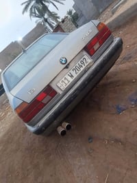 بي ام دبليو ٧٤٠ • ١٩٩٢ • مكينة ٨