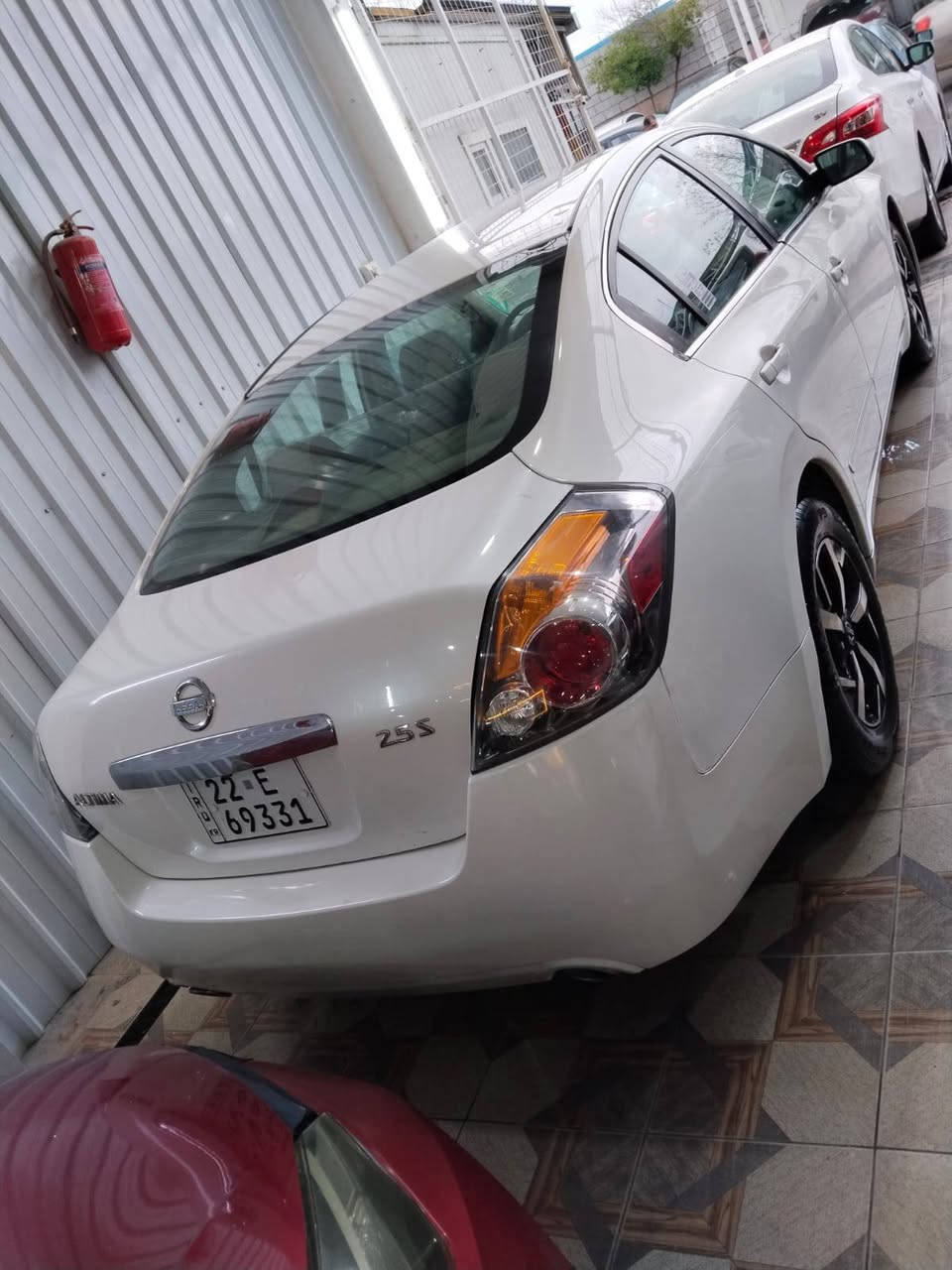 السلام عليكم سيارات اقساط 
العنوان اربيل اقل مقدمه 60 ورقه شهريه ثلاث ورقات لجميع المحافظات بخدمتكم بدون كفيل بدون ماستر فقط السياره تبقى باسمي دحين تسديد مبلغ كلي يلا احول اخوكم ابو صالح اتصال واتساب ***********
