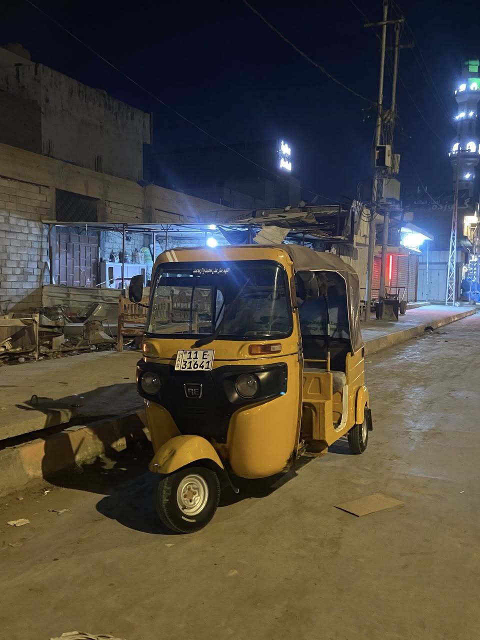 سلام عليكم 
تكتك موديل 19شهر 11تكتك خير من الله 
نجفيت جديد بعده ؏ سحك محرك خير من الله 
تكتك مامعمر بس دوسات وكاعيه مبدله جديده وبيه بارد يم بك لايت شويه 
المكان بعقوبه كاطًون مكتب بيروت
رجام البياع شراي لايجيني ؟
السعر خاص
الرقم***********
