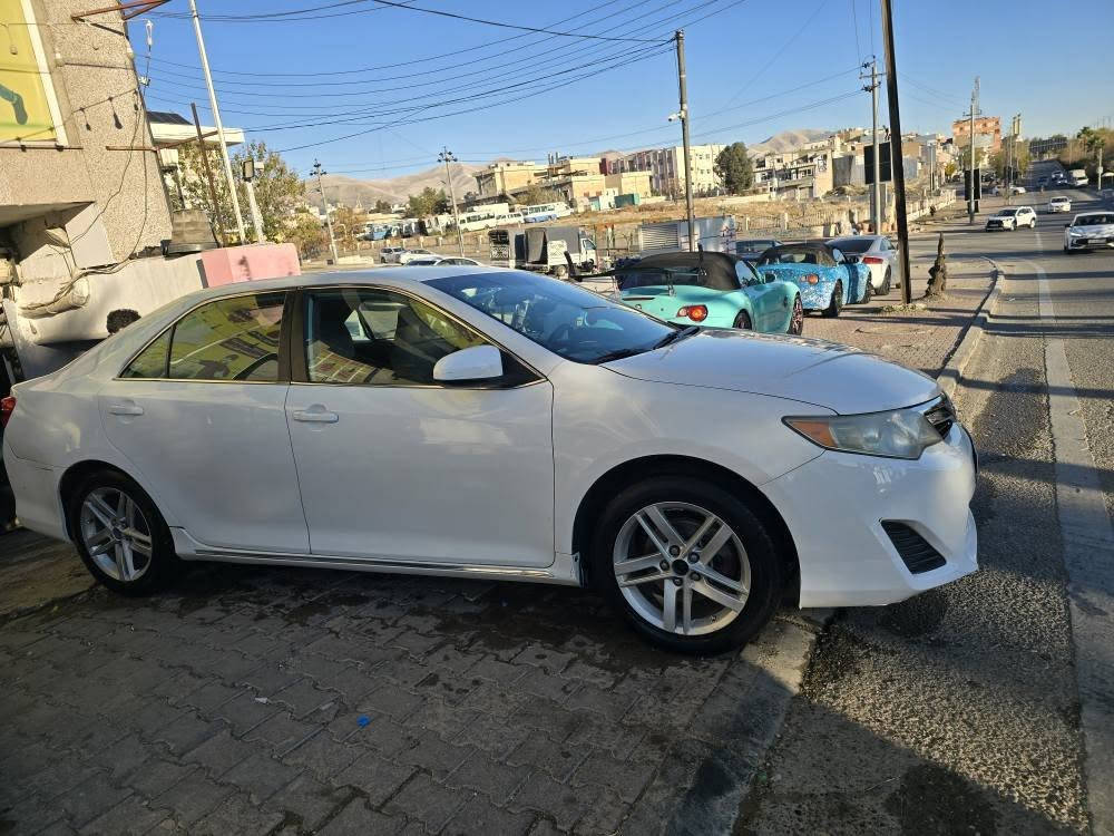 كامري ٢٠١٢ ئه مريكي LE
بيش و دواي كه بس 
ته نها ٢ دركاى سه كن بۆیاخە 
سەنەوی تا ٢٠٢٩ تازەیە
سلیمانی 
سعرى ١١٨ 
*********** السليمانية, العراق
