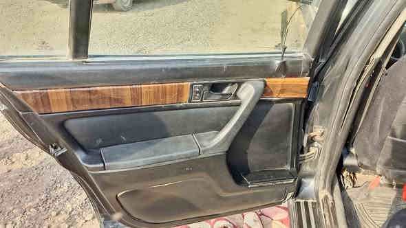 سلام عليكم
بي ام 735 
اصل1991
سياره
 جاهزه تخم تايرات كير كايم محرك جديد 
سياره مال جناي بدون ضربه ولا صبغ وضع شركه
صدر نضيف  سياره كله شركه فول مواصفات اكشانه كهرباء  
رقم نينوى انكليزي  جديد إلى 30مشروع وطني 
السعر 28 بيه مجال 
بيع او مراوس 
#لتواصل👇
‭
***********
