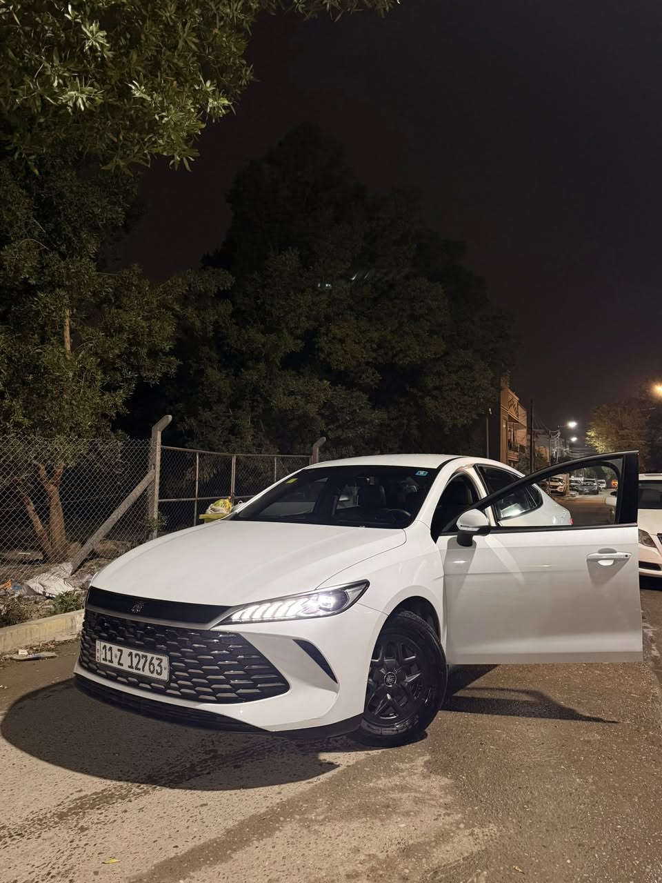 سلام عليكم.
بي واي دي كن بلاص  2025 
ماشيه 11الف 
السعر 17800
مرقم بغداد 
العنوان حي تونس افاق عربيه 
الرقم ***********
