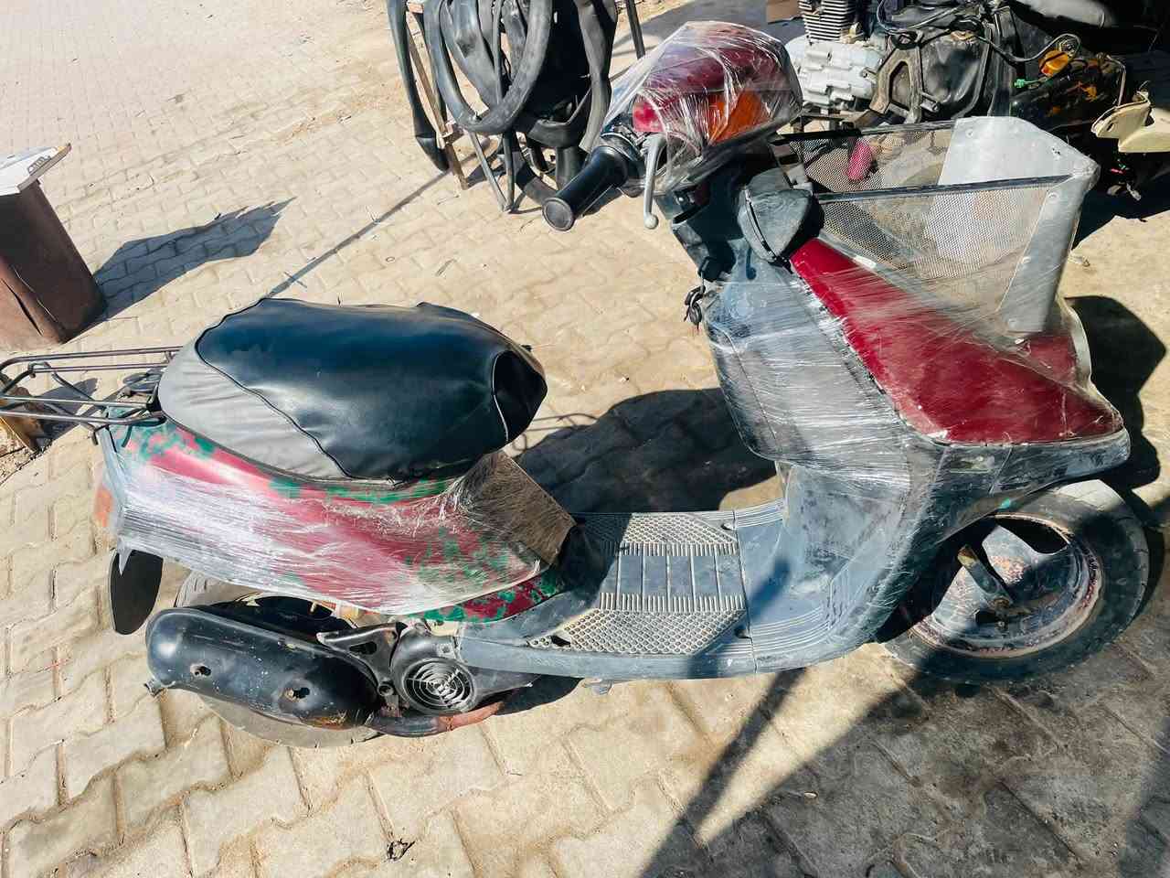 السلام عليكم اخوان دراجه ياما ها للبيع شرط شلعه اومعدل  كهربائيات كله شغال بس يحتاج باتري محرك سافي فول نضافه يعني بل شرط سعر 150 او بي مجال عنوان كركوك حي العسكري


**إذا كنت صاحب هذا الإعلان وتريد حذفه لأي سبب، رجاءا أرسل رسالة إلى الدعم الفني**
