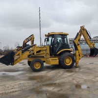 كاتربيلر ٤٢٠F • حفّارة خلفية • ٢٠٢٥