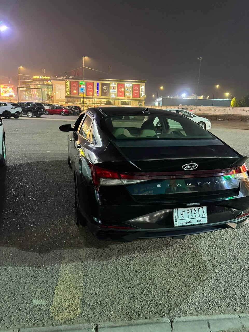 سلام عليكم 
النترا 2021 se 
سعرهه 125 وبيهه مجال
***********
