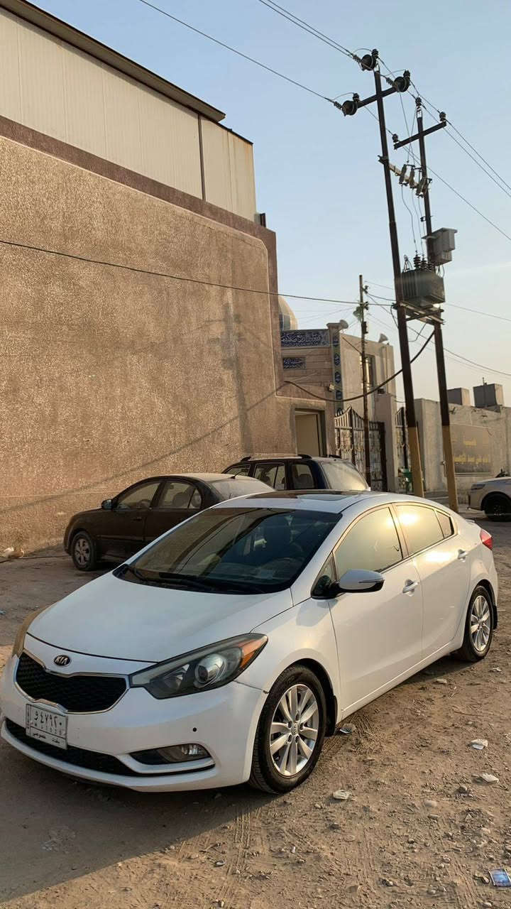 فورتي 2014 خصوصي   فول مواصفات عدا البصمه ورد كوري رقم بغداد بسمي 
فتحة تحكمات ستيرن شاشه كامره خلفيه تدفئة كشنات تبريد قطعتين  سياره ماشيه ٩٨ الف حقيقي 
مكينه 2000. دوش 
كامله مابيها نقص تبريد ثلج  منظومة جديدة  صدر امامي خلفي جديد  لايتات زنون شمسي عالي ناصي  جديد سونار مرفق مع صور للبيع سعر 110 وبيها مجال قليل مكانها شعب حي بساتين


**إذا كنت صاحب هذا الإعلان وتريد حذفه لأي سبب، رجاءا أرسل رسالة إلى الدعم الفني**
