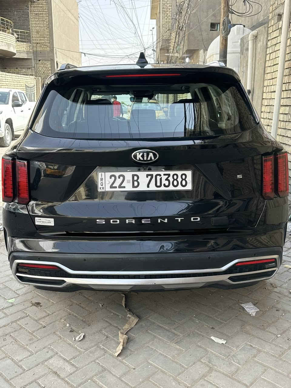 السلام عليكم سورنتو 2021 أمريكي 7 راكب مكينه 2500 باسمي بيها بس القبق الجنطه صبغ بدون دواخل ولسونار  مرفق السعر215 او مراوس بلاندكروز 2011 
***********
