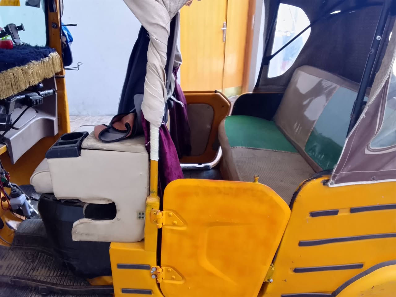موديل ١٩شهر٤هزه جديده مصروفله رقم بس باقي عل بصمه كلشي دافع السعر٣مستعجل عله بيعتها محرك يرادله تجفيت نجف الاشرف


**إذا كنت صاحب هذا الإعلان وتريد حذفه لأي سبب، رجاءا أرسل رسالة إلى الدعم الفني**