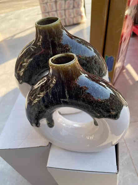 #سنترالتحافي, توفر تشكيله جديده من المزهريات✅

الاسعار اسفل الصور⬇️

العنوان:الكندي الثانيه_ شارع جامع مقبل📍

متوفر توصيل داخل الموصل وجميع المحافظات🚗

اسيا:***********
كورك:***********
