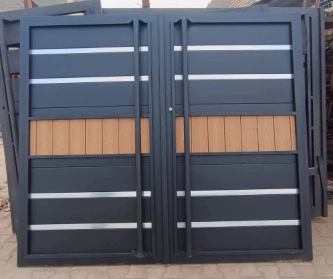 العنوان: قضاءعزالدين سليم
[الحداد علي الكوري] للحدادة الفنية 🛠️
​هل تبحث عن القوة والتصميم العصري؟ نحن نجمع لك بين المتانة والجمال في مكان واحد! متخصصون في تنفيذ أرقى وأجود أعمال الحدادة:
​أبواب خارجية وداخلية: (كلاسيك، مودرن، ليزر) بأعلى مستويات الحماية.
​شبابيك وحمايات: تصاميم تضمن لك الأمان دون التنازل عن المظهر الجمالي.
​درابزين وسلالم: لمسات فنية تزيد من فخامة منزلك.
​مظلات وسواتر: حماية كاملة من الشمس والظروف الجوية.
​✅ لماذا تختارنا؟
​دقة عالية في التنفيذ واللحام.
​التزام تام بالمواعيد.
​أسعار تنافسية تناسب الجميع.
​استخدام أجود أنواع الحديد المقاوم للصدأ.
​📍 الموقع: [البصره]
📞 للتواصل والاستفسار: [***********](***********)
