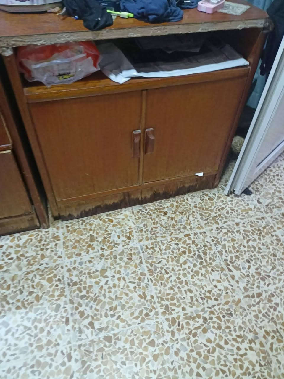@إشارة الطخم السعر 250 والديوان السعر 250 غرفه النوم 500 وبيهم مجال تواصل خاص الديوان 9 امتار في زاويه واحده شغل عراقي


**إذا كنت صاحب هذا الإعلان وتريد حذفه لأي سبب، رجاءا أرسل رسالة إلى الدعم الفني**
