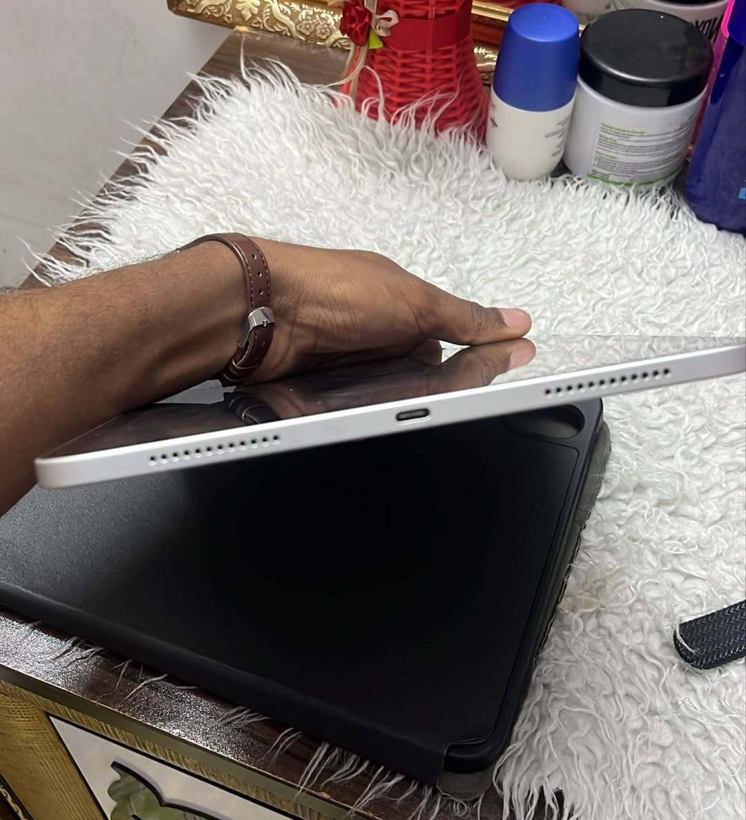 للبيع ايفون حديث جديد  كارتون وشاحنتة الاصليه وياه


**إذا كنت صاحب هذا الإعلان وتريد حذفه لأي سبب، رجاءا أرسل رسالة إلى الدعم الفني**