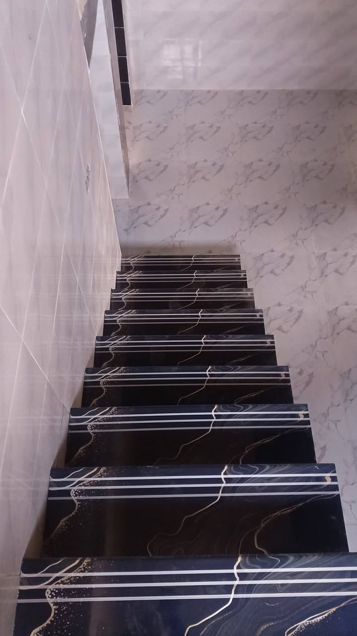 خلفه سيراميك ارضي+ جدار 
مصداقيه التزام بلعمل  اسعار مناسبه سعر المتر  5 الف دينار ارضي+ جدار العمل داخل حديثه حقلانيه بروانه  يرهم نقد يرهم اقصاد حسب الاتفاق
هاتف ***********
