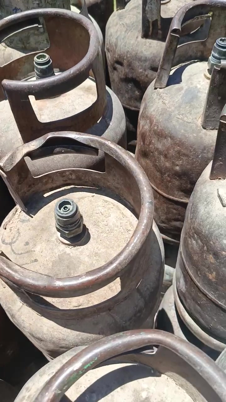المكان بغداد دوره ابو دشير قرب بانزين خانه شهداء رقم/***********/***********

