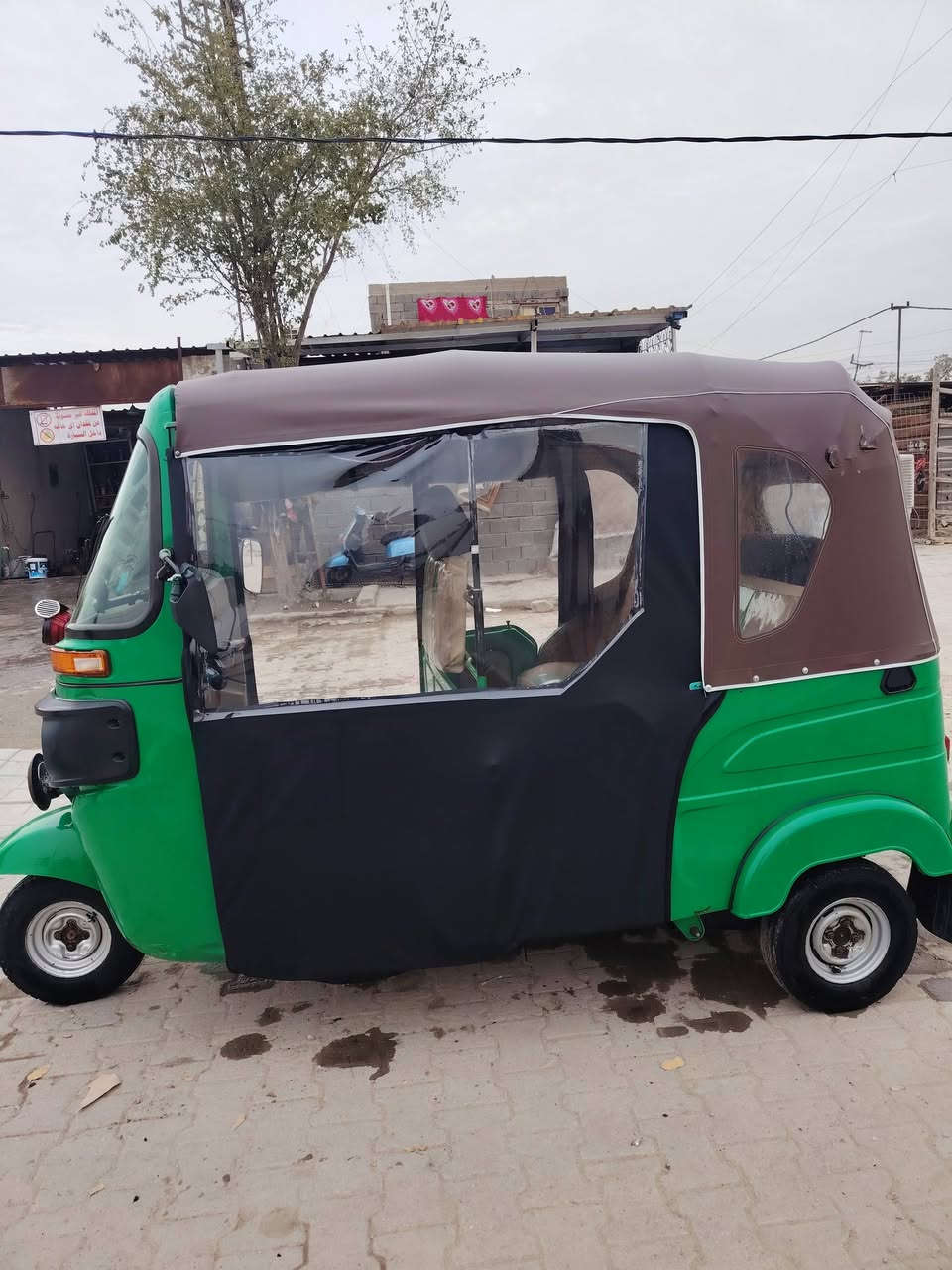 السلام عليكم اخوان تكتك 22 للبيع تكتك خير من الله رقمها كربلاء باسمي سنوية 2029 مشروع وطني
مكاني بغداد مدينة الصدر،
واتساب ***********
