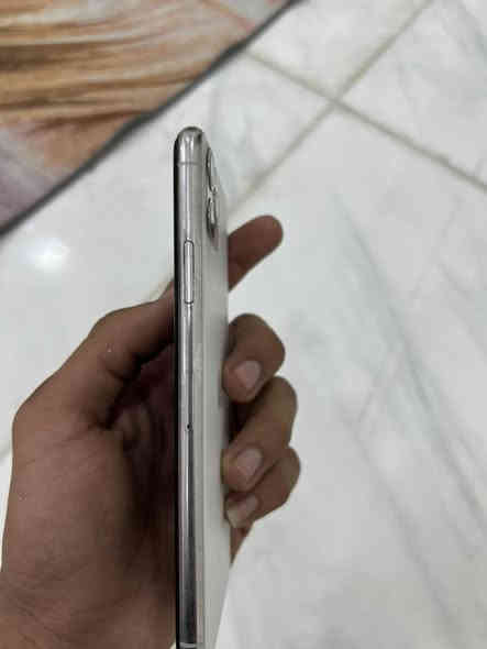 سلام عليكم شباب آيفون 11 برو ماكس للبيع مبدل بطارية وكاله 🔋💯 بس بطاريه جهاز وكاله كلشي مابدلل بي فقط بطاريه سعر 325 وبي مجال بسيط بغداد- مدينه الصدر رقم ***********
