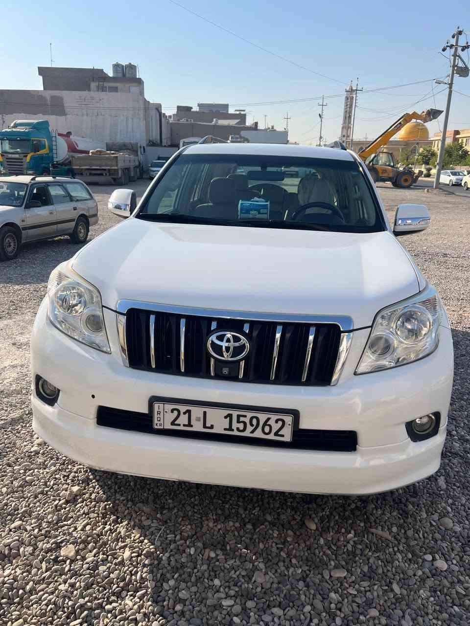 پڕادۆ مۆدیل مۆدێل 2012 شەش پستن سەیارەکە لەسەر دەقی شەریکەی مایە 145هەزار ڕۆیشتیە هیچ هیچی نیە سەنەویو هەزەو ڕەقەمی نوێیە گێڕو مەکینەی بەشەرتە تاخم پێشی چرکەی تێدا نیە تایەی نوێی سێرڤسی عامی لۆ کرایە سەیارەکە یەک دەستە  نرخی 269$ مەجالەکی برایانە زانیاری زیاتر ***********

برادو موديل 2012 ستة سلندر السيارة باقي متل الشركة ماشي 145 كيلو سبغ تعديل pdr مابي اي شي كير محرك بشرط كل سناعة تاخم امامي خلفي جديد طايرات جديد سيارة مال بيت سنوية هزة براد جديد تحويل ثاني يوم سعر269$ بي مجال قليل سيارة بربيل رقم موبايل *********** أربيل, العراق
